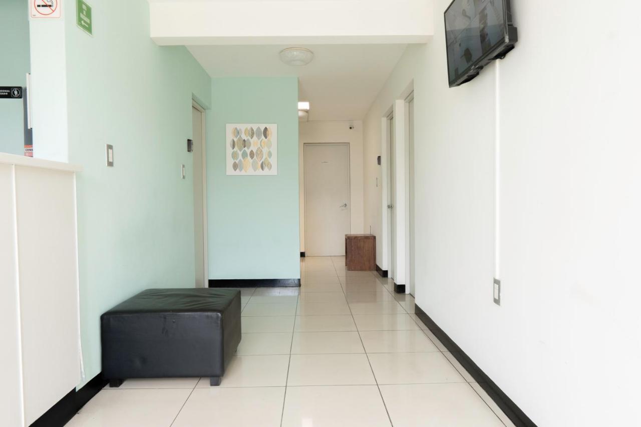 Esencia Hostal Terminal Oaxaca Экстерьер фото